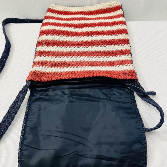 Carlos D'Santi Patriotic Woven Crossbody Red, White & Blue Bag July 4th America - Picture 5 of 9